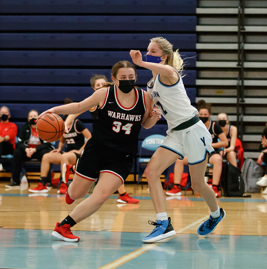 Madison vs. Yorktown girls hoops 6